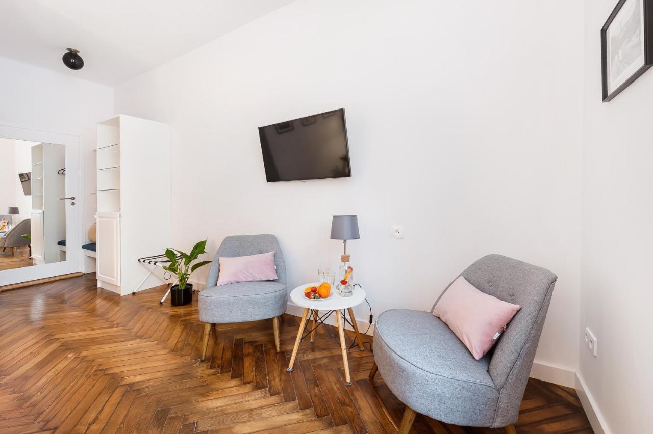Luxury Spa Apartment Old Town Красков Екстериор снимка