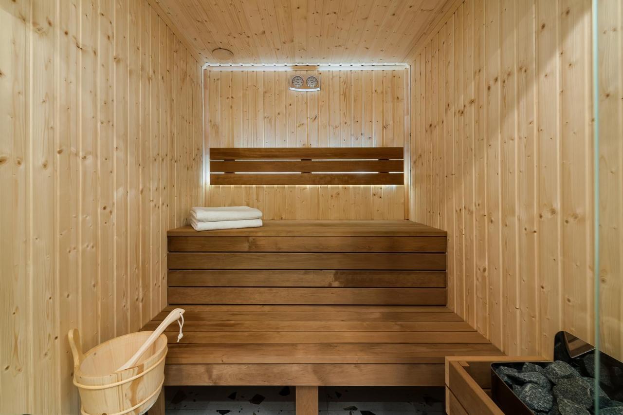 Luxury Spa Apartment Old Town Красков Екстериор снимка