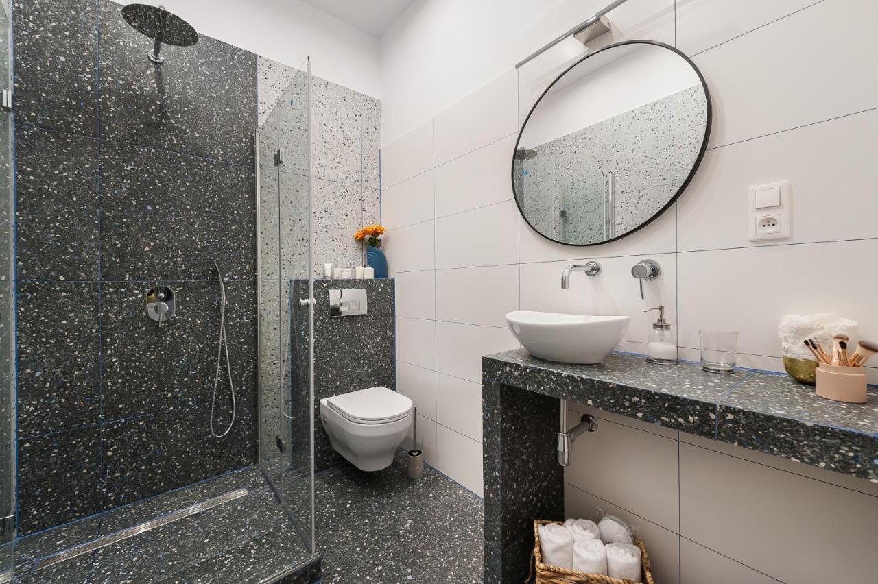 Luxury Spa Apartment Old Town Красков Екстериор снимка